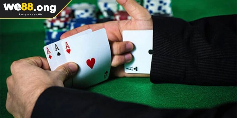 Thứ tự bài và các cấp độ thắng